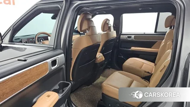 Hyundai Santa Fe (MX5) 2023 Серый из Кореи, фото 3