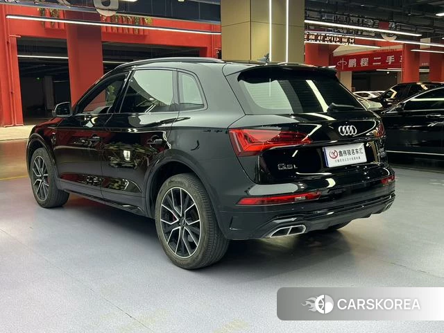 Audi Q5L 2024 Черный из Китая, фото 3