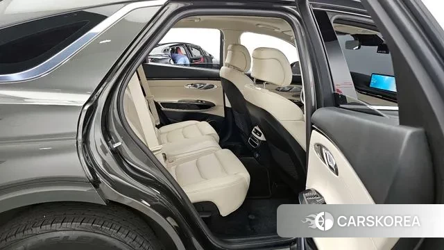 Genesis GV70 2024 Цвет тростника из Кореи, фото 3
