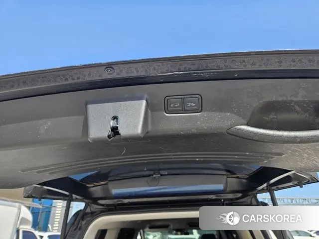 Hyundai Staria 2023 Черный из Кореи, фото 3