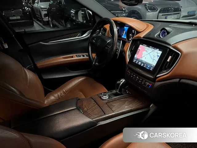 Maserati Ghibli 2018 Белый из Кореи, фото 3