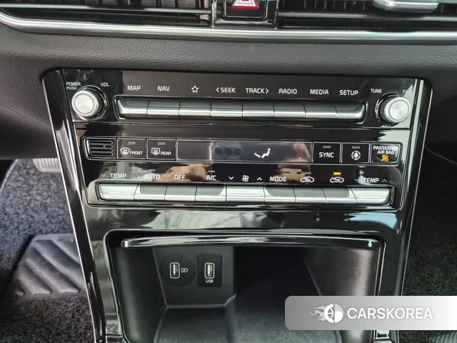 Kia K7 Premier 2019 Черный из Кореи, фото 3