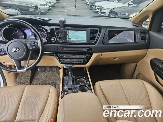 Kia The New Carnival 2018 Жемчужный цвет из Кореи, фото 3