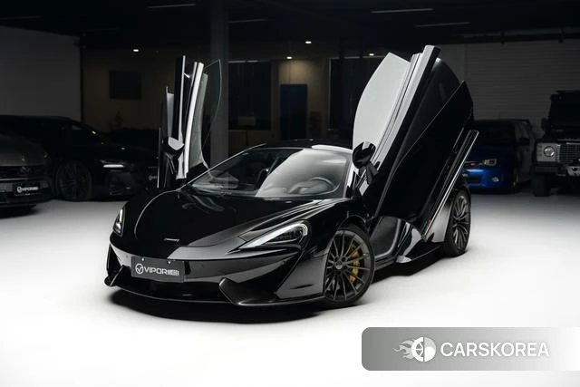 McLaren 570S 2019 Черный из Китая, фото 3