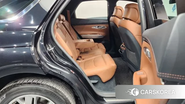 Genesis GV70 2021 Черный из Кореи, фото 3