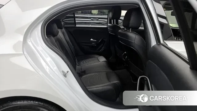 Mercedes-Benz A-Class W177 2019 Белый из Кореи, фото 3