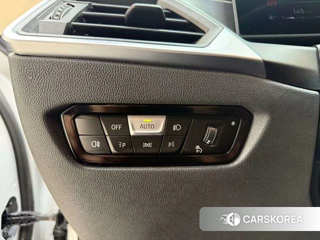 BMW 3 series 2023 Белый из Китая, фото 3