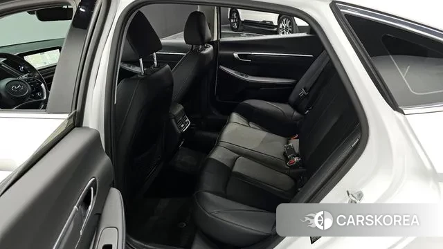 Hyundai Sonata (DN8) 2021 Белый из Кореи, фото 3