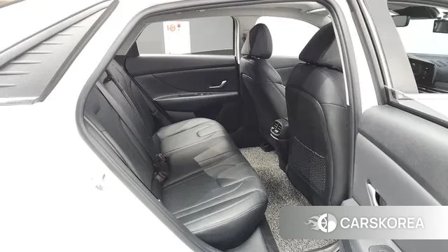 Hyundai Avante (CN7) 2022 Белый из Кореи, фото 3