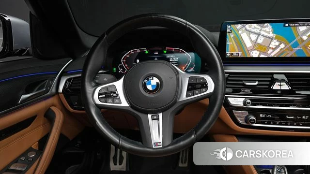 BMW 5 Series (G30) 2023 Серый из Кореи, фото 3