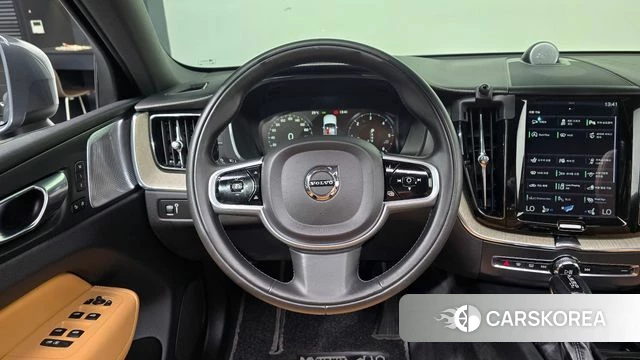 Volvo XC60 second Generation 2019 Серый из Кореи, фото 3