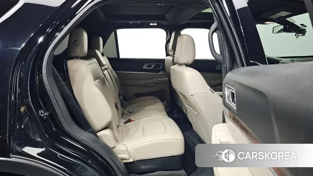 Ford Explorer 2018 Черный из Кореи, фото 3