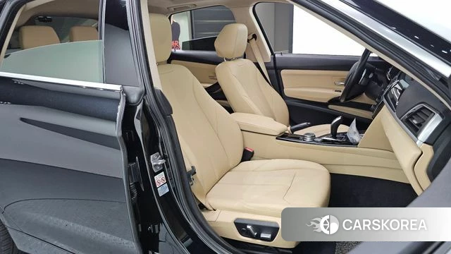 BMW 3 Series GT (F34) 2019 Черный из Кореи, фото 3