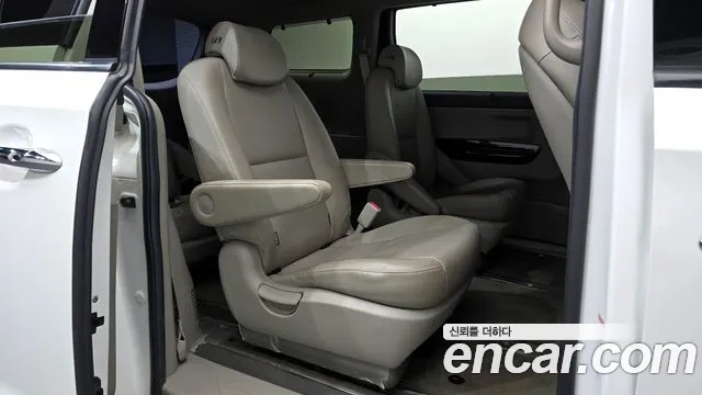 Kia The New Carnival id 2455438 из Кореи 3