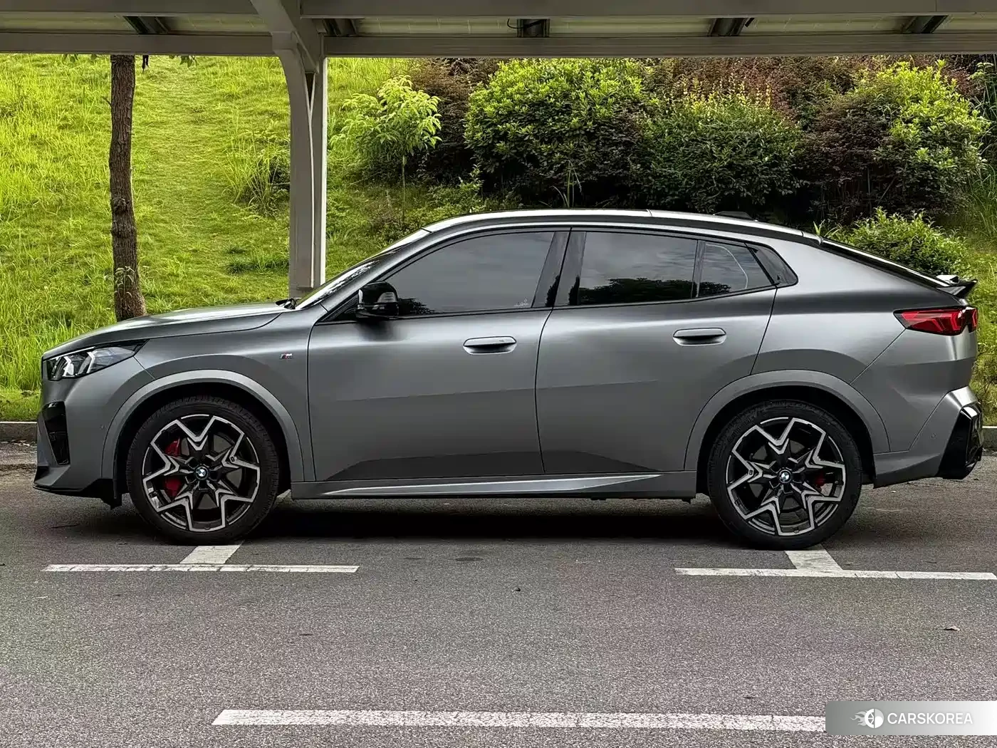 BMW X2 M 2025 Silver/gray из Китая, фото 3