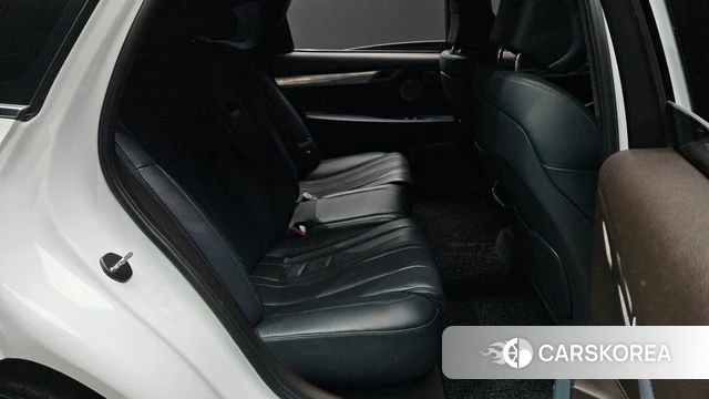 Genesis Electrified G80 (RG3) 2022 Белый из Кореи, фото 3