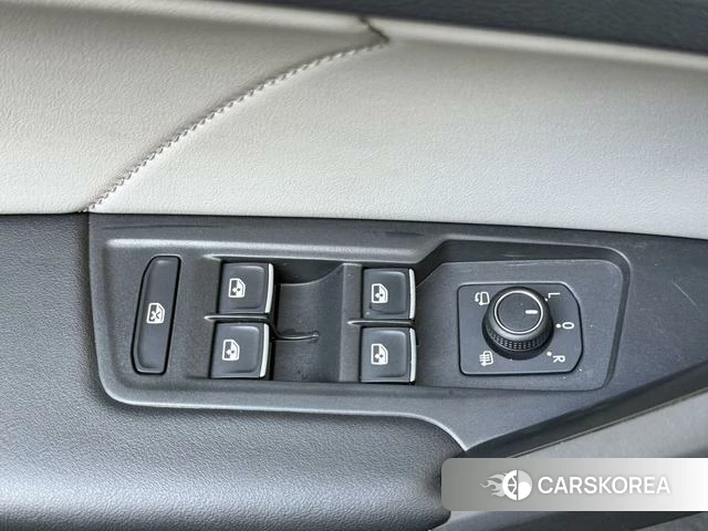 Volkswagen Tanyue 2022 Черный из Китая, фото 3