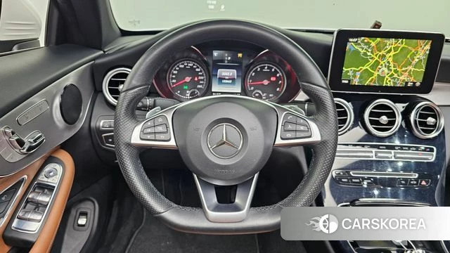 Mercedes-Benz C-Class W205 2018 Белый из Кореи, фото 3