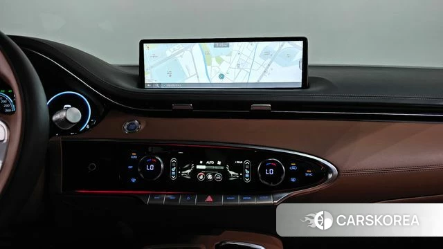 Genesis GV70 2023 Белый из Кореи, фото 3