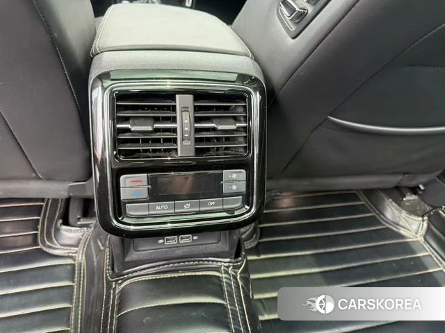 Volkswagen Passat 2020 Черный из Китая, фото 3