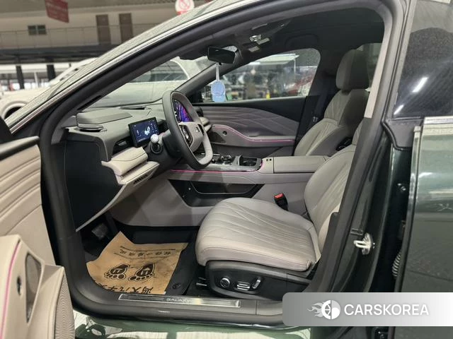 Geely Galaxy Galaxy Sparkle 8 PHEV 2025 Зеленый из Китая, фото 3