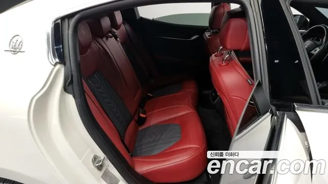 Maserati Ghibli 2019 Белый из Кореи, фото 3