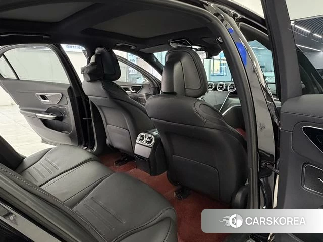 Mercedes-Benz Class C 2024 Черный из Китая, фото 3