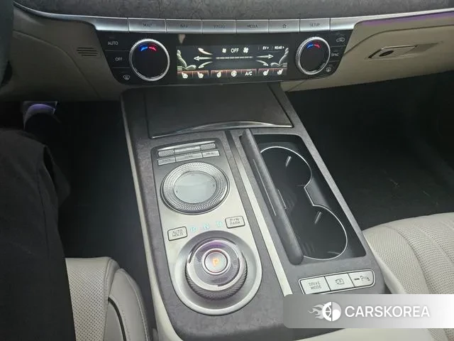 Genesis Electrified G80 (RG3) 2022 Белый из Кореи, фото 3