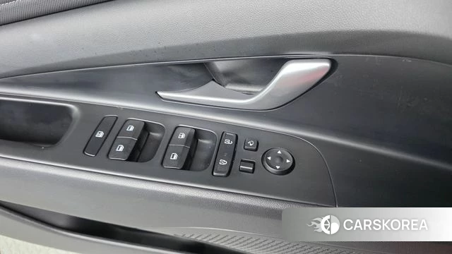 Hyundai Avante (CN7) 2022 Красный из Кореи, фото 3