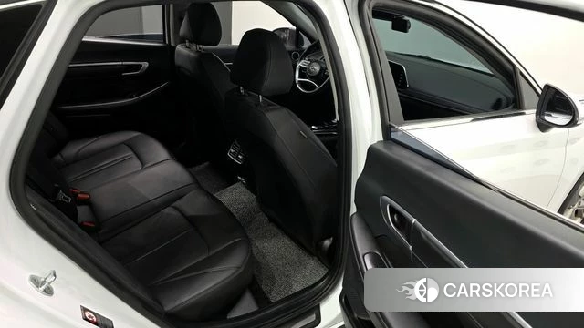 Hyundai Sonata (DN8) 2022 Белый из Кореи, фото 3