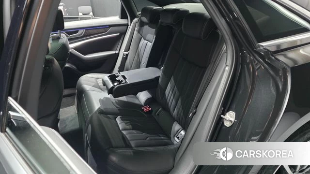 Audi A6 (C8) 2022 Черный из Кореи, фото 3