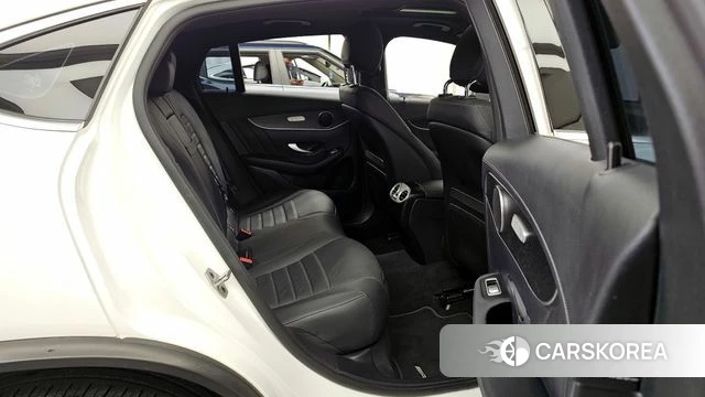 Mercedes-Benz GLC-Class X253 2023 Белый из Кореи, фото 3