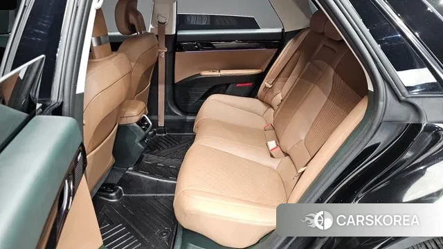 Hyundai Grandeur Hybrid (GN7) 2024 Черный из Кореи, фото 3