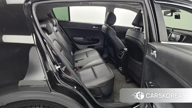 Kia Sportage 4th Generation 2018 Черный из Кореи, фото 3