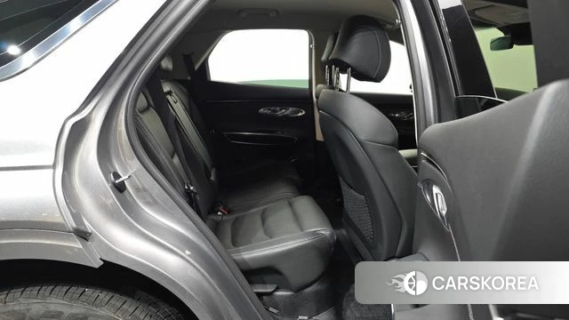 Genesis GV70 2022 Серебристо-серый из Кореи, фото 3