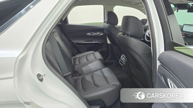 Genesis GV70 2022 Белый из Кореи, фото 3