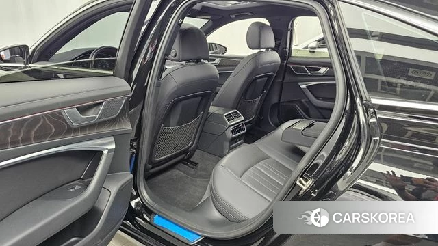 Audi A6 (C8) 2021 Черный из Кореи, фото 3