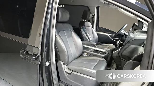 Hyundai Staria 2022 Синий из Кореи, фото 3