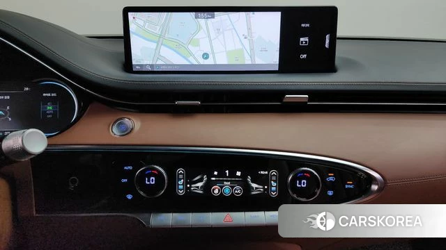Genesis GV70 2022 Белый из Кореи, фото 3