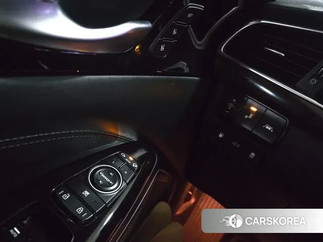 Kia Come New K7 2018 Белый из Кореи, фото 3