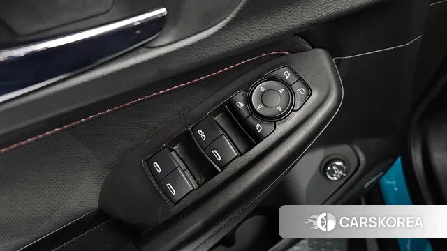 Chevrolet (GM Daewoo) Trailblazer 2020 Небесно-голубой из Кореи, фото 3