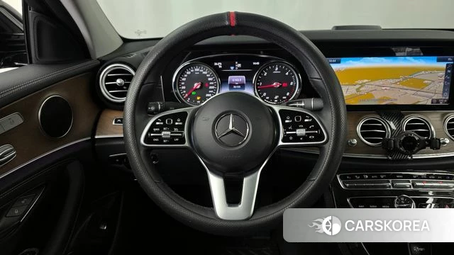 Mercedes-Benz E-Class W213 2019 Черный из Кореи, фото 3