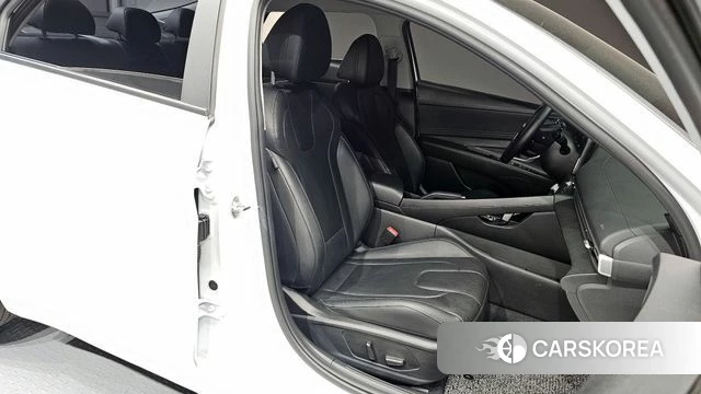 Hyundai Avante (CN7) 2022 Белый из Кореи, фото 3