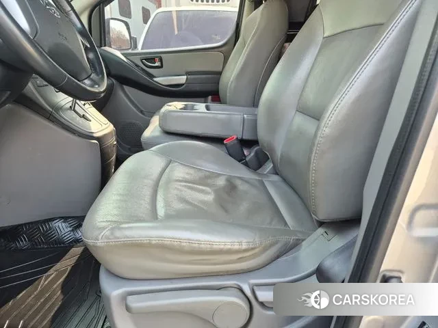 Hyundai The New Grand Starex 2019 Серебряный из Кореи, фото 3