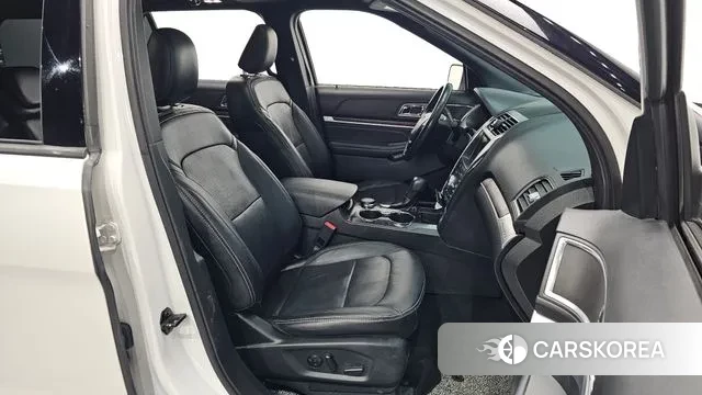 Ford Explorer 2019 Белый из Кореи, фото 3