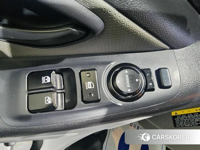 Hyundai The New Grand Starex 2018 Серебряный из Кореи, фото 3