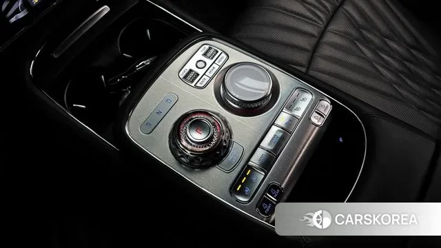 Genesis G90 (RS4) 2024 Черный из Кореи, фото 3