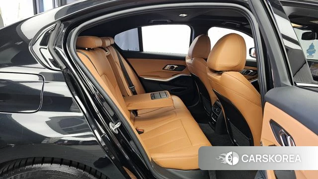 BMW 3 Series (G20) 2023 Черный из Кореи, фото 3