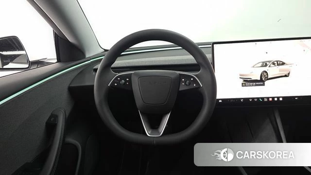 Tesla Model 3 2024 Белый из Кореи, фото 3