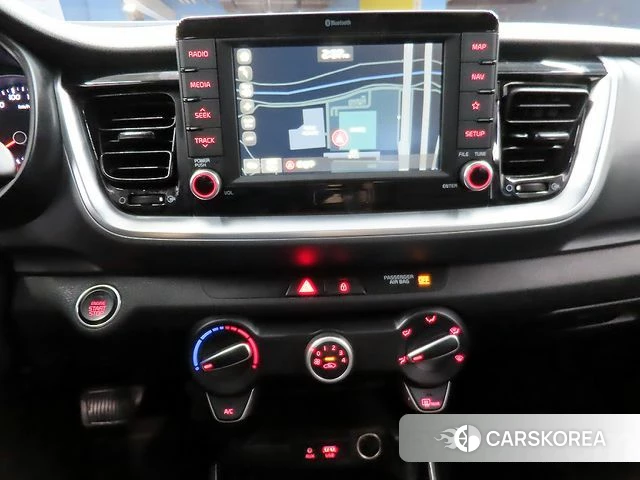 Kia Stonic 2018 Синий нефрит из Кореи, фото 3